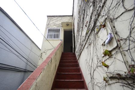 Casa para alugar com 60m², 2 quartos e 1 vagaÁrea comum