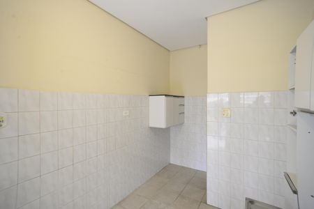 Casa para alugar com 60m², 2 quartos e 1 vagaCozinha