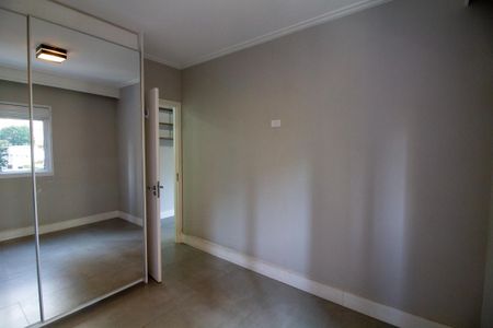 Quarto de apartamento à venda com 1 quarto, 40m² em Brooklin Paulista, São Paulo