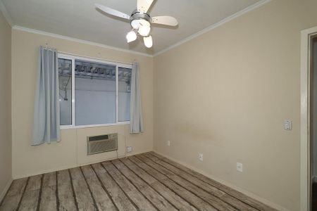 Quarto de apartamento à venda com 1 quarto, 70m² em Moinhos de Vento, Porto Alegre