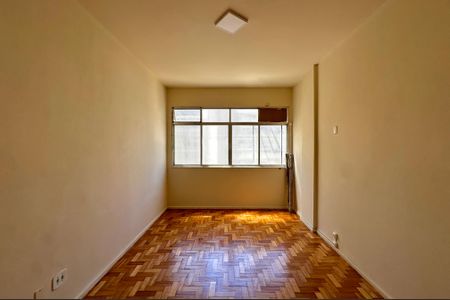 Sala/Quarto de apartamento para alugar com 1 quarto, 30m² em Flamengo, Rio de Janeiro