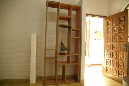 Casa à venda com 183m², 2 quartos e 1 vagaSala