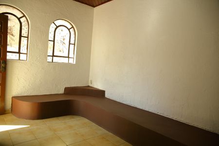 Casa à venda com 183m², 2 quartos e 1 vagaSala