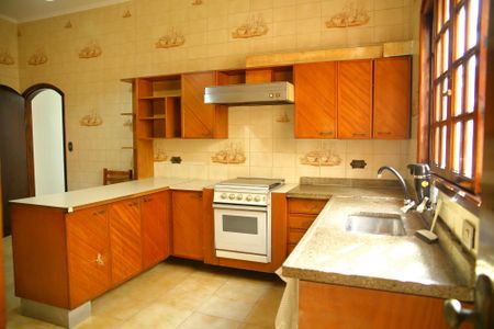 Casa à venda com 183m², 2 quartos e 1 vagaCozinha