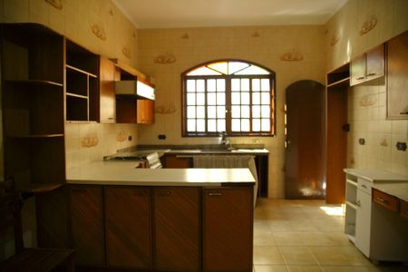 Casa à venda com 183m², 2 quartos e 1 vagaCozinha