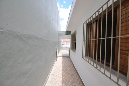 Casa à venda com 230m², 3 quartos e 2 vagasÁrea Externa