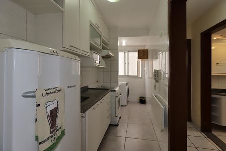 Apartamento para alugar com 51m², 2 quartos e 2 vagasCozinha