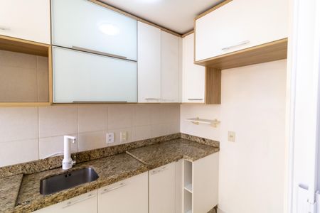 Apartamento à venda com 67m², 3 quartos e 1 vaga Apartamento à venda com 67m², 3 quartos e 1 vagaCozinha e Área de Serviço