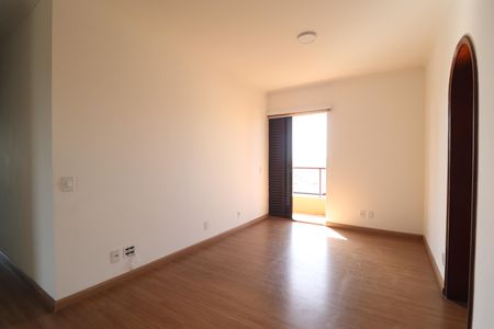 Apartamento à venda com 130m², 3 quartos e 2 vagasSuíte