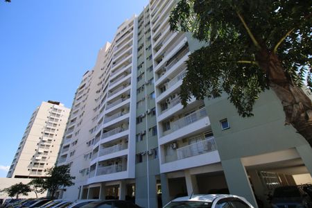 Apartamento à venda com 71m², 2 quartos e 1 vagaFachada do bloco