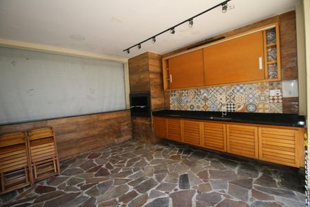 Apartamento à venda com 71m², 2 quartos e 1 vagaÁrea comum - Churrasqueira