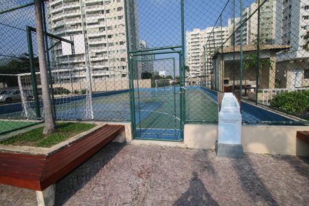 Apartamento à venda com 71m², 2 quartos e 1 vagaÁrea comum - Quadra Poliesportiva