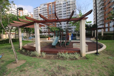 Apartamento à venda com 71m², 2 quartos e 1 vagaÁrea comum - Playground