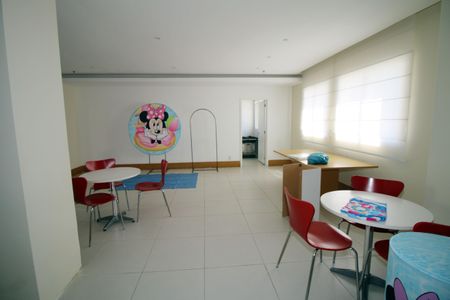 Apartamento à venda com 71m², 2 quartos e 1 vagaÁrea comum - Salão de Festas infantil