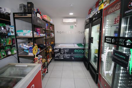 Apartamento à venda com 71m², 2 quartos e 1 vagaÁrea comum - Mercadinho