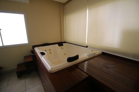 Apartamento à venda com 71m², 2 quartos e 1 vagaÁrea comum - Sauna