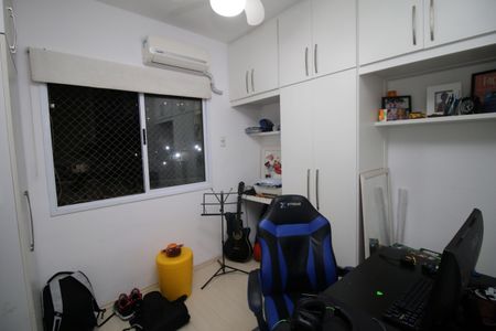Apartamento à venda com 71m², 2 quartos e 1 vagaQuarto 2