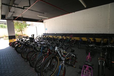 Apartamento à venda com 71m², 2 quartos e 1 vagaÁrea comum - Sauna