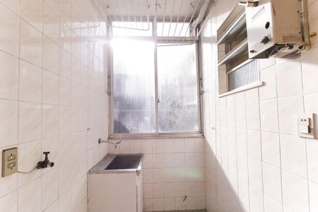 Apartamento à venda com 60m², 2 quartos e 1 vaga Apartamento à venda com 60m², 2 quartos e 1 vagaÁrea de Serviço