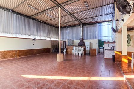 Apartamento à venda com 60m², 2 quartos e 1 vaga Apartamento à venda com 60m², 2 quartos e 1 vagaÁrea comum - Salão de festas