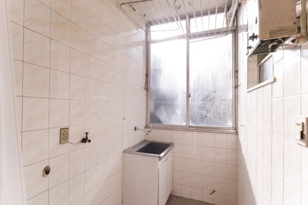 Apartamento à venda com 60m², 2 quartos e 1 vaga Apartamento à venda com 60m², 2 quartos e 1 vagaÁrea de Serviço