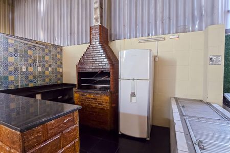 Apartamento à venda com 60m², 2 quartos e 1 vaga Apartamento à venda com 60m², 2 quartos e 1 vagaÁrea comum - Churrasqueira