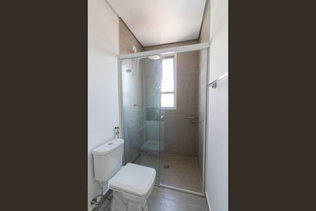 Banheiro Social de kitnet/studio para alugar com 1 quarto, 50m² em Centro, Campinas