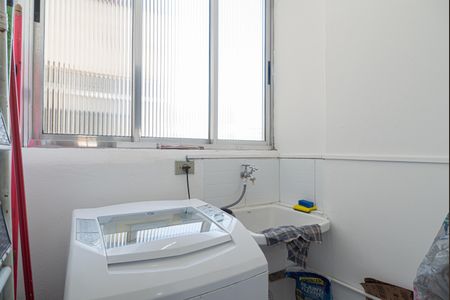 Apartamento à venda com 58m², 1 quarto e sem vaga Apartamento à venda com 58m², 1 quarto e sem vagaÁrea de Serviço