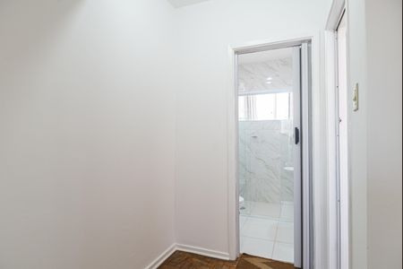 Apartamento à venda com 58m², 1 quarto e sem vaga Apartamento à venda com 58m², 1 quarto e sem vagaCorredor
