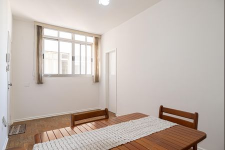 Apartamento à venda com 58m², 1 quarto e sem vaga Apartamento à venda com 58m², 1 quarto e sem vagaSala