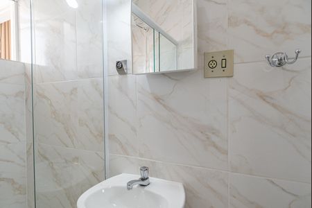 Apartamento à venda com 58m², 1 quarto e sem vaga Apartamento à venda com 58m², 1 quarto e sem vagaBanheiro