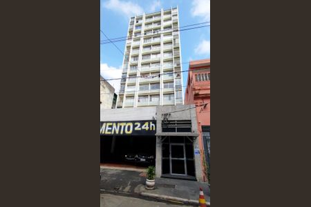 Apartamento à venda com 58m², 1 quarto e sem vaga Apartamento à venda com 58m², 1 quarto e sem vagaFachada
