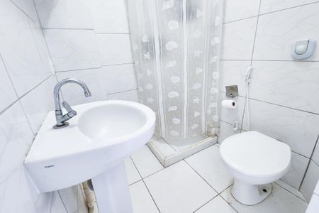 Banheiro  de kitnet/studio à venda com 1 quarto, 30m² em Centro, Rio de Janeiro