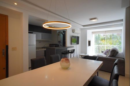 Apartamento para alugar com 74m², 2 quartos e 1 vagaSala