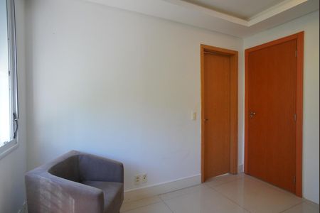 Quarto 1 de apartamento para alugar com 2 quartos, 74m² em Passo da Areia, Porto Alegre