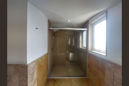 Apartamento à venda com 340m², 2 quartos e 3 vagasBanheiro Suíte 1