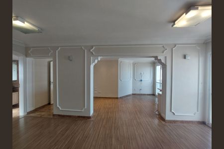 Apartamento à venda com 340m², 2 quartos e 3 vagasSuíte 1