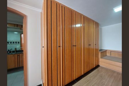 Apartamento à venda com 340m², 2 quartos e 3 vagasSuíte 2