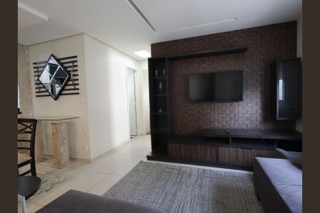 Apartamento à venda com 75m², 2 quartos e 2 vagasSala