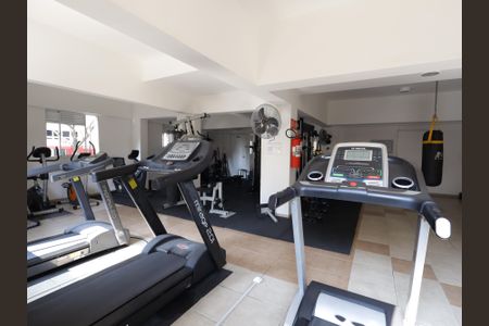 Apartamento à venda com 75m², 2 quartos e 2 vagasÁrea comum - Academia