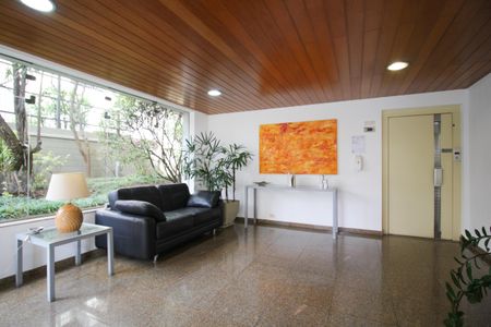 Apartamento à venda com 145m², 3 quartos e 3 vagas Apartamento à venda com 145m², 3 quartos e 3 vagasHall social