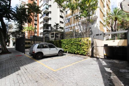 Apartamento à venda com 145m², 3 quartos e 3 vagas Apartamento à venda com 145m², 3 quartos e 3 vagasFachada