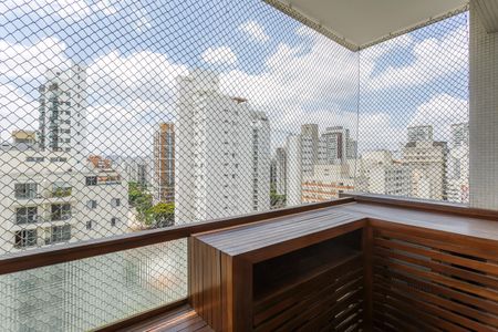 Varanda de apartamento à venda com 3 quartos, 145m² em Indianópolis, São Paulo