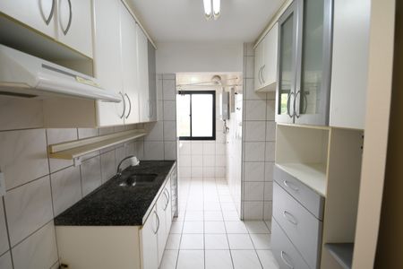 Apartamento para alugar com 75m², 3 quartos e 2 vagasCozinha