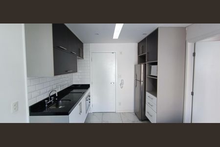 Apartamento à venda com 40m², 1 quarto e 1 vagaSala/Cozinha