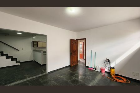 Sala de casa para alugar com 2 quartos, 128m² em Vila Arens Ii, Jundiaí