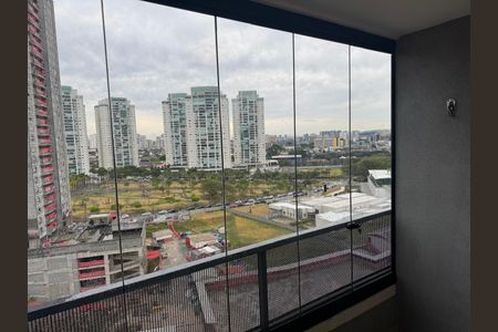 Apartamento à venda com 58m², 2 quartos e 1 vaga Apartamento à venda com 58m², 2 quartos e 1 vagaVaranda
