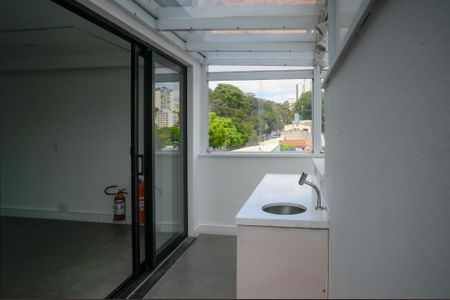 Casa à venda com 261m², 3 quartos e 2 vagas Casa à venda com 261m², 3 quartos e 2 vagasCozinha