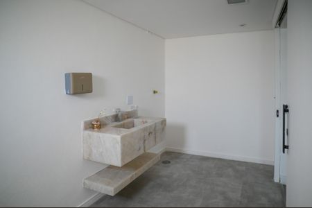 Casa à venda com 261m², 3 quartos e 2 vagas Casa à venda com 261m², 3 quartos e 2 vagasBanheiro Social