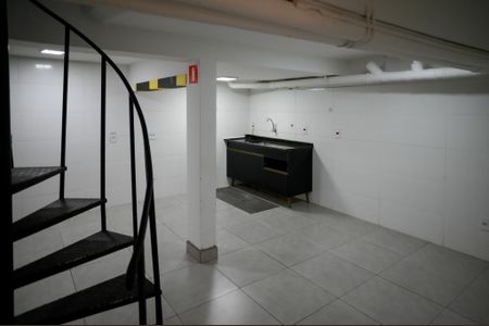 Casa à venda com 261m², 3 quartos e 2 vagas Casa à venda com 261m², 3 quartos e 2 vagasCozinha 2